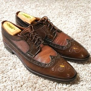 Dress shoes, wingtips